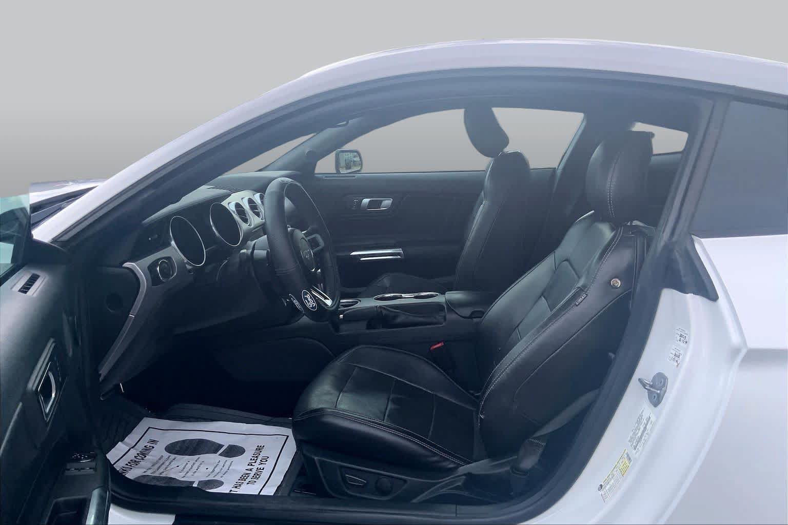 Certified 2020 Ford Mustang Premium RWD image 8