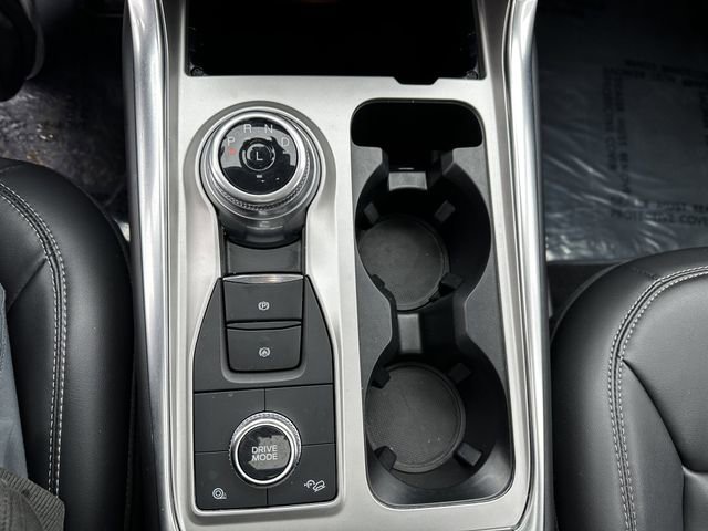 Certified 2022 Ford Explorer XLT w/ Equipment Group 202A image 25