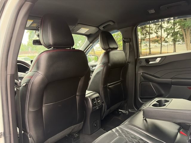 Certified 2023 Ford Escape ST-Line Elite w/ Premium Technology Package AWD/4WD image 38