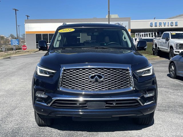 Used 2024 INFINITI QX80 Luxe RWD image 10