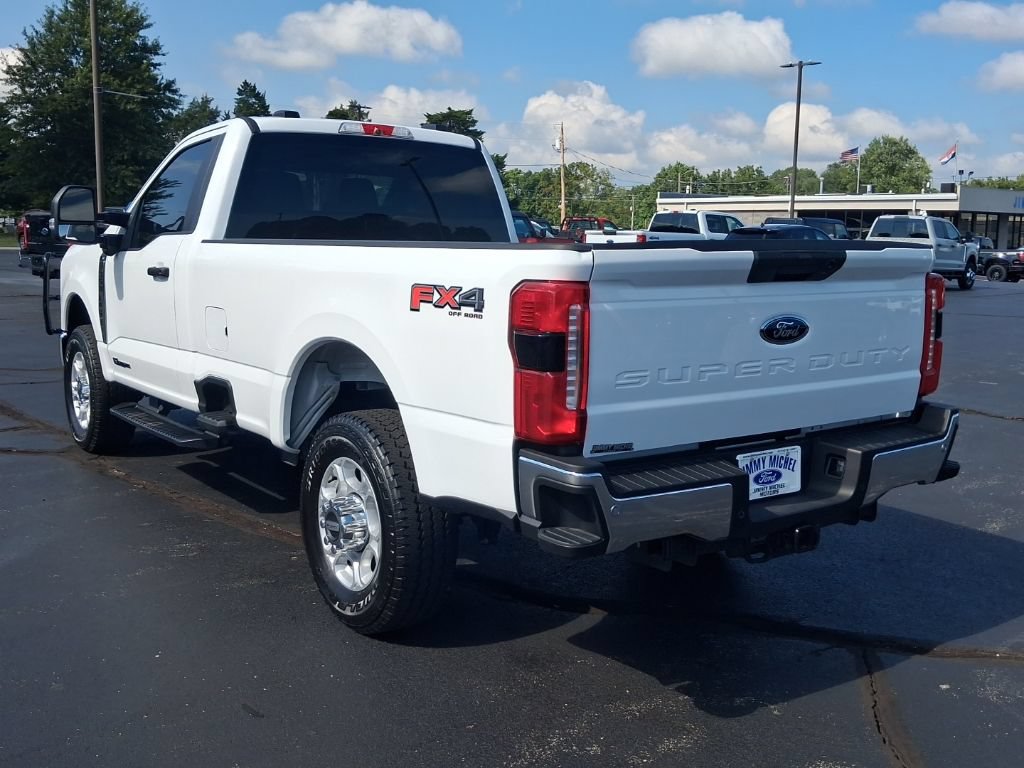 Certified 2026 Ford F350 XLT w/ 360-Degree Camera Package AWD/4WD image 25