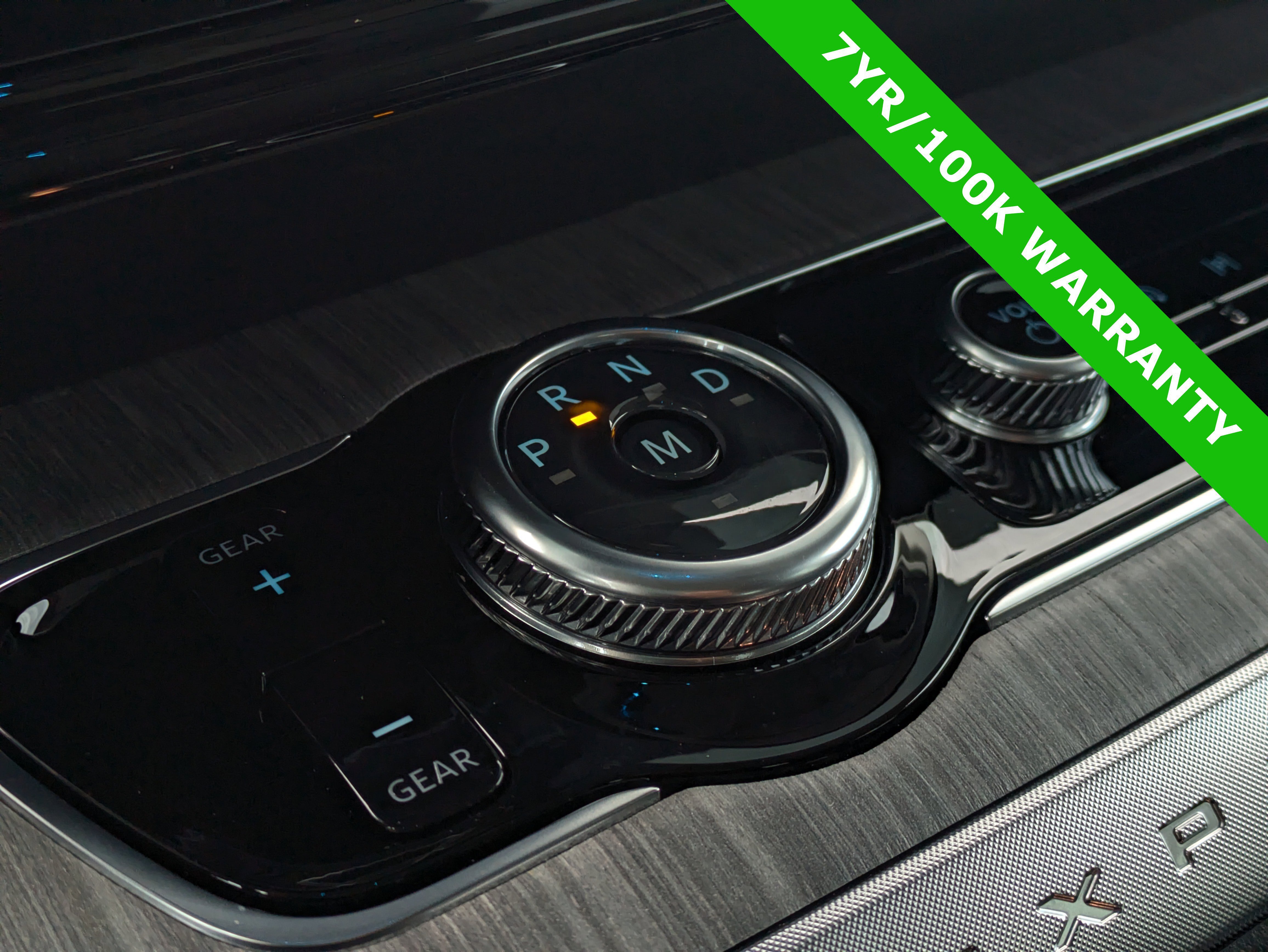 Certified 2025 Ford Expedition Platinum w/ Platinum Ultimate Package image 38