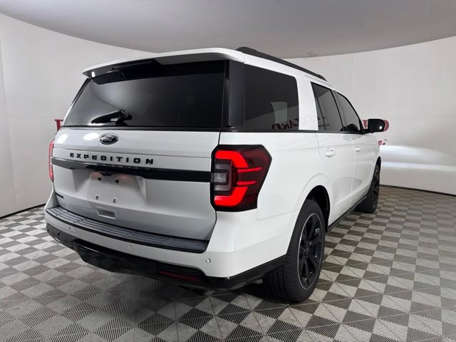 Certified 2022 Ford Expedition Limited RWD image 12