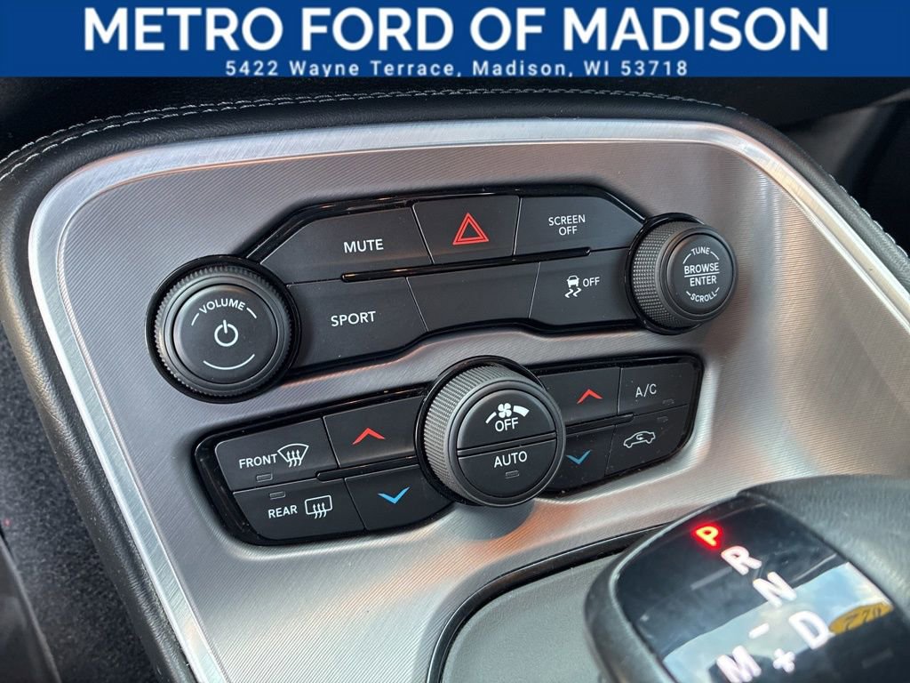 Used 2022 Dodge Challenger SXT w/ Blacktop Package image 17