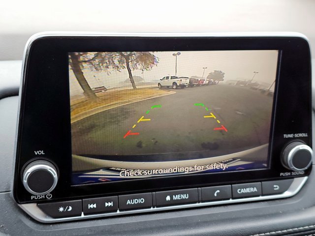 Used 2023 Nissan Rogue SV w/ SV Premium B Package image 6