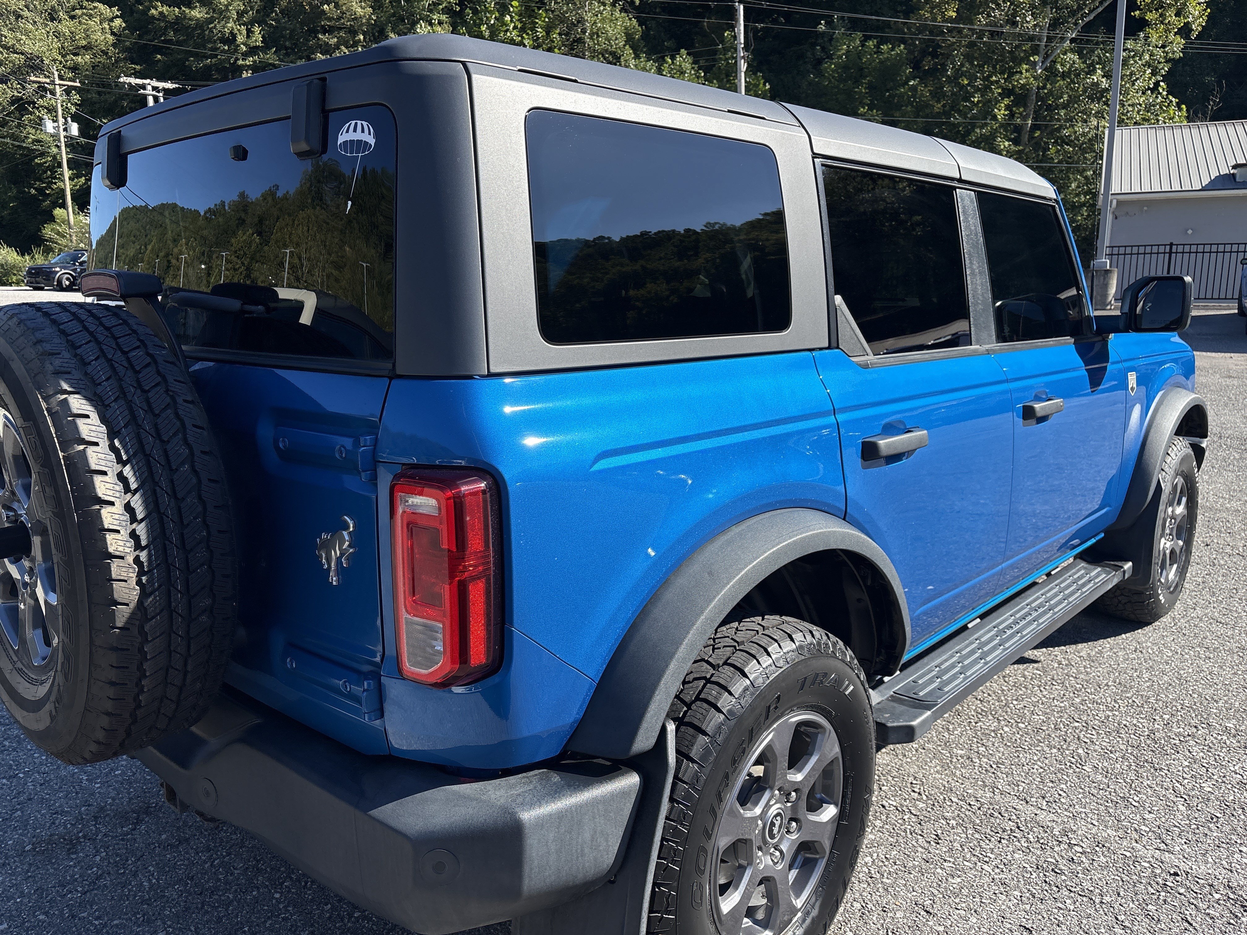 Certified 2023 Ford Bronco Big Bend AWD/4WD image 4