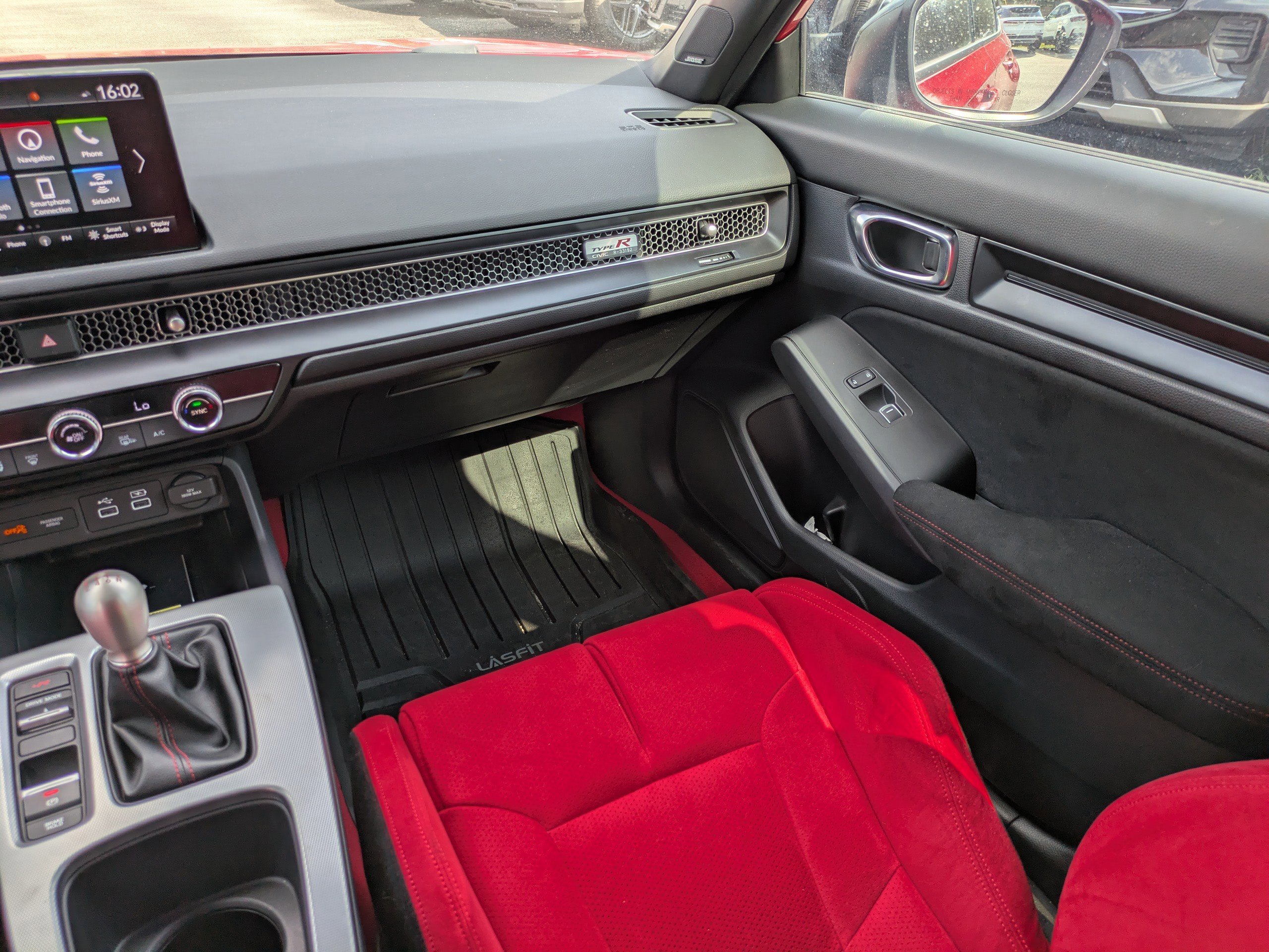 Used 2025 Honda Civic Type R image 15