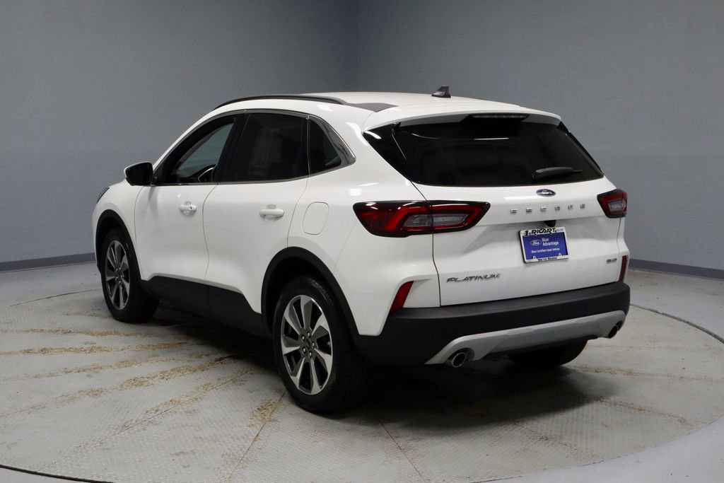 Certified 2023 Ford Escape Platinum AWD/4WD image 3