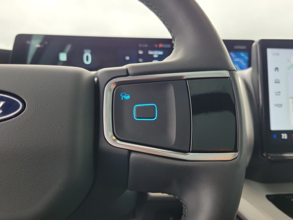Certified 2025 Ford Expedition Max Active AWD/4WD image 24