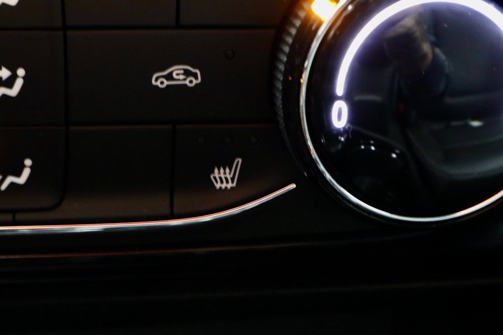 Used 2024 Buick Encore GX Sport Touring w/ Comfort Package image 5