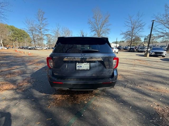 Certified 2021 Ford Explorer XLT w/ Equipment Group 202A image 19