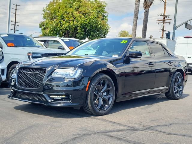 Used 2022 Chrysler 300 Touring L w/ Popular Equipment Group RWD image 28