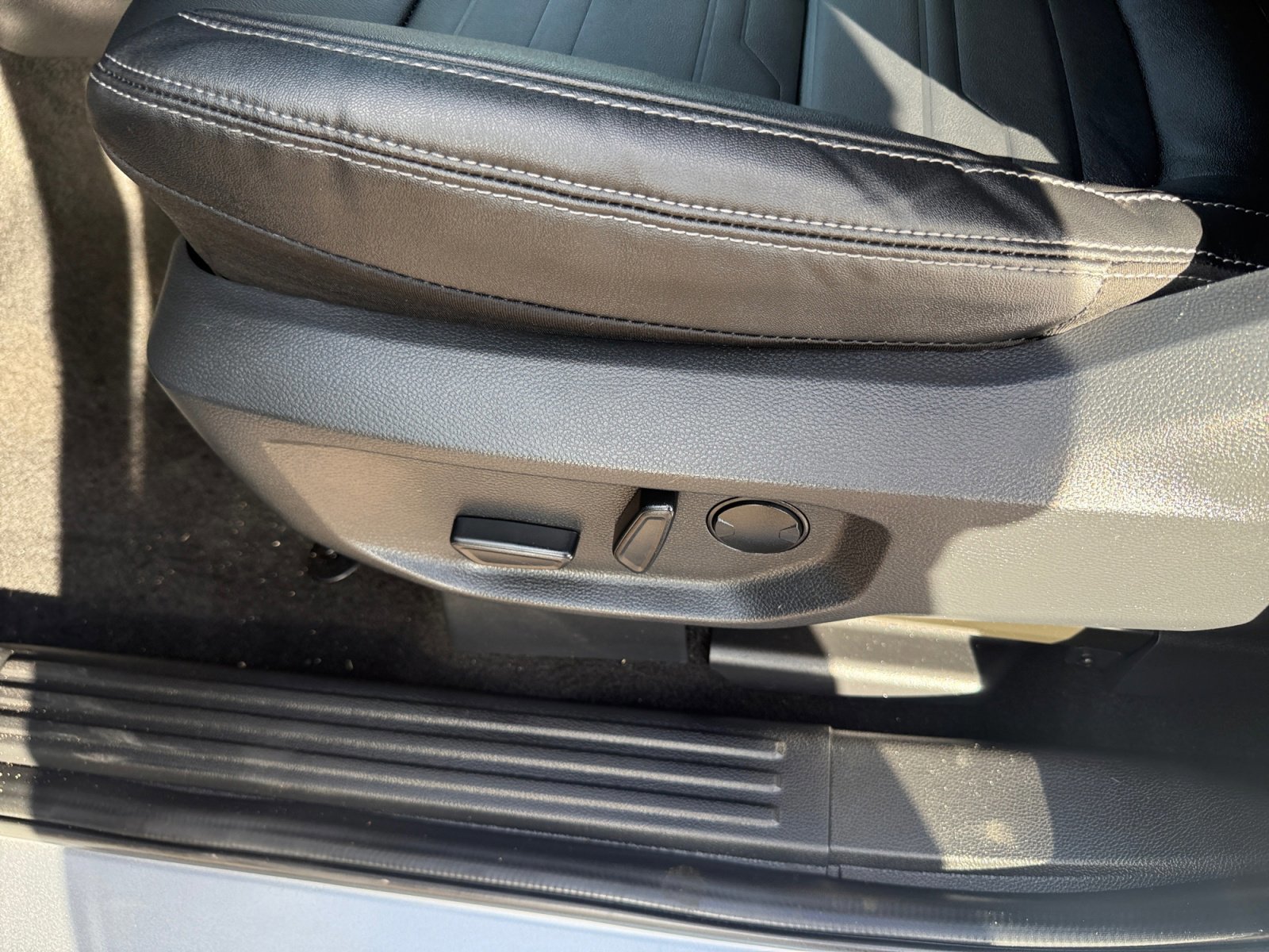 Certified 2024 Ford Ranger Lariat w/ FX4 Off-Road Package image 15