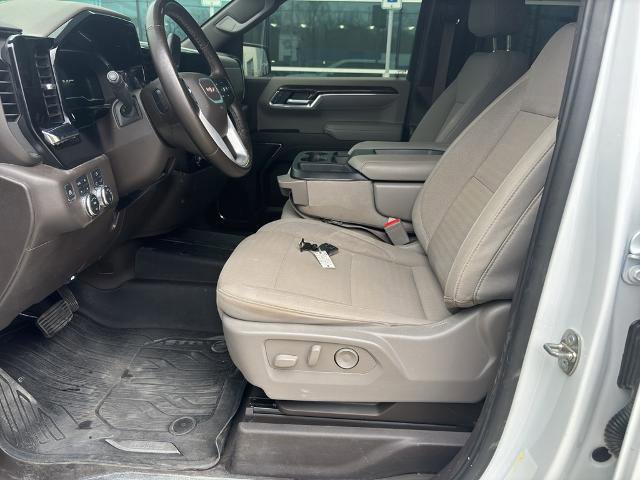 Used 2024 GMC Sierra 1500 SLE w/ X31 Off-Road Package image 17