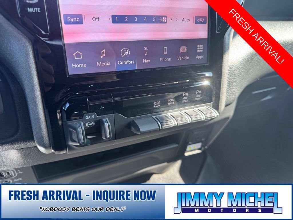 Used 2025 RAM 2500 Tradesman AWD/4WD image 12