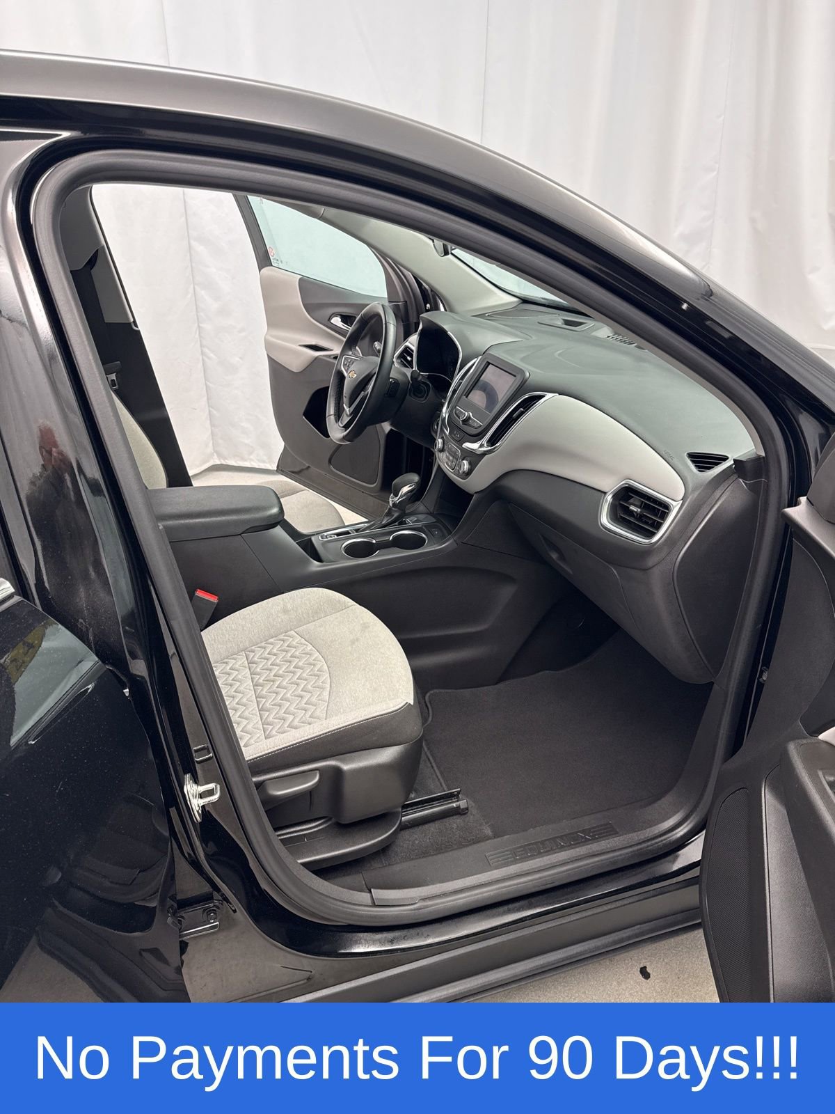 Used 2024 Chevrolet Equinox LT FWD image 27
