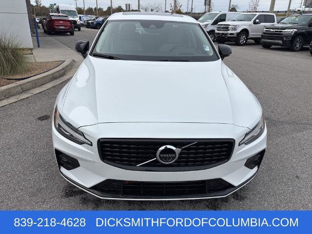 Used 2021 Volvo S60 T5 Momentum w/ Advanced Package image 8