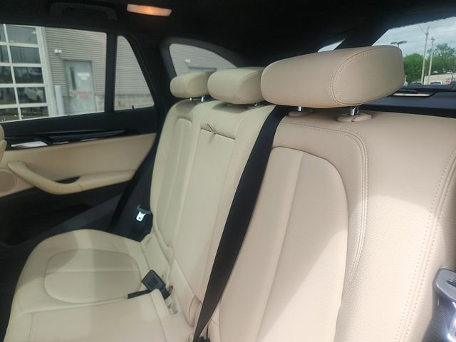 Used 2017 BMW X1 xDrive28i AWD/4WD image 25