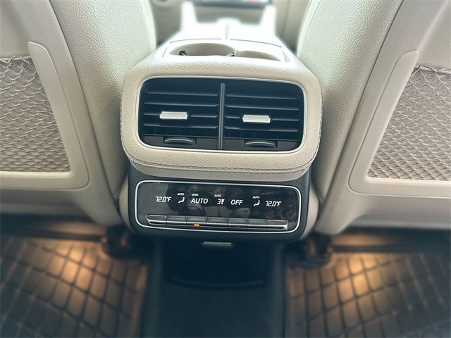Used 2023 Mercedes-Benz GLS 450 4MATIC image 25
