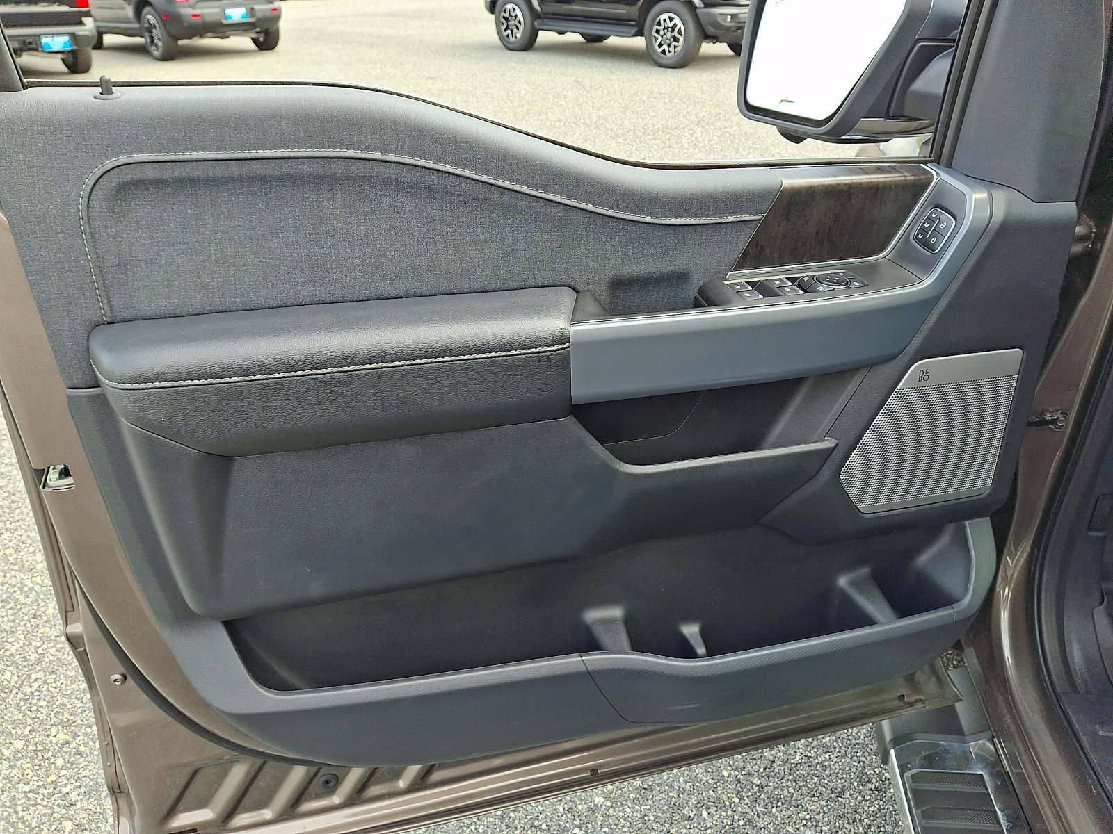 Certified 2023 Ford F150 Lariat w/ Equipment Group 502A High AWD/4WD image 13