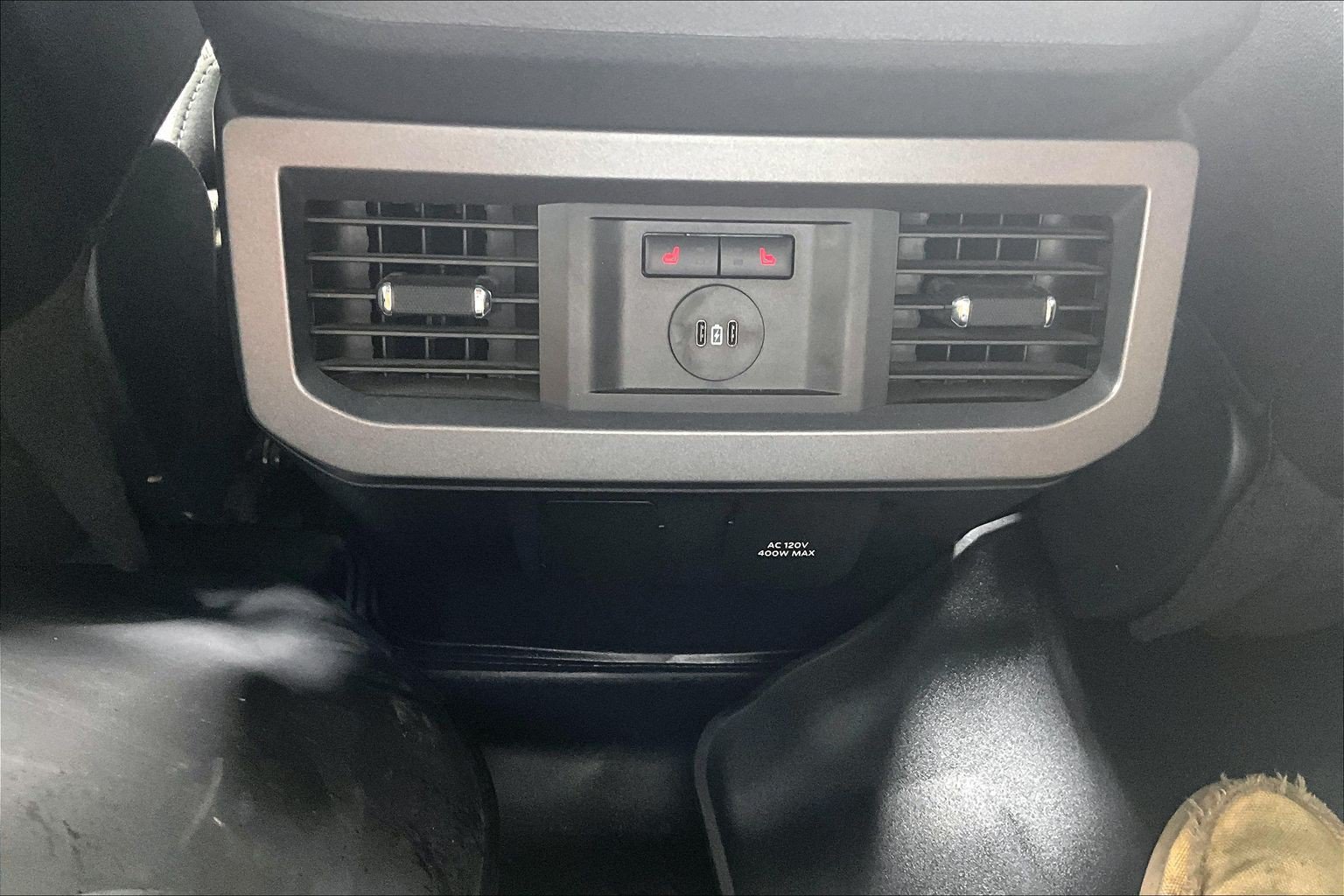 Certified 2023 Ford F250 Lariat w/ Sport Appearance Package AWD/4WD image 33