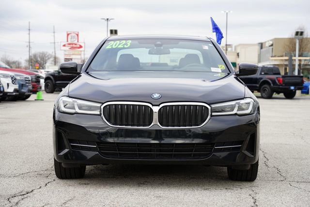 Used 2023 BMW 530e xDrive w/ Premium Package image 6