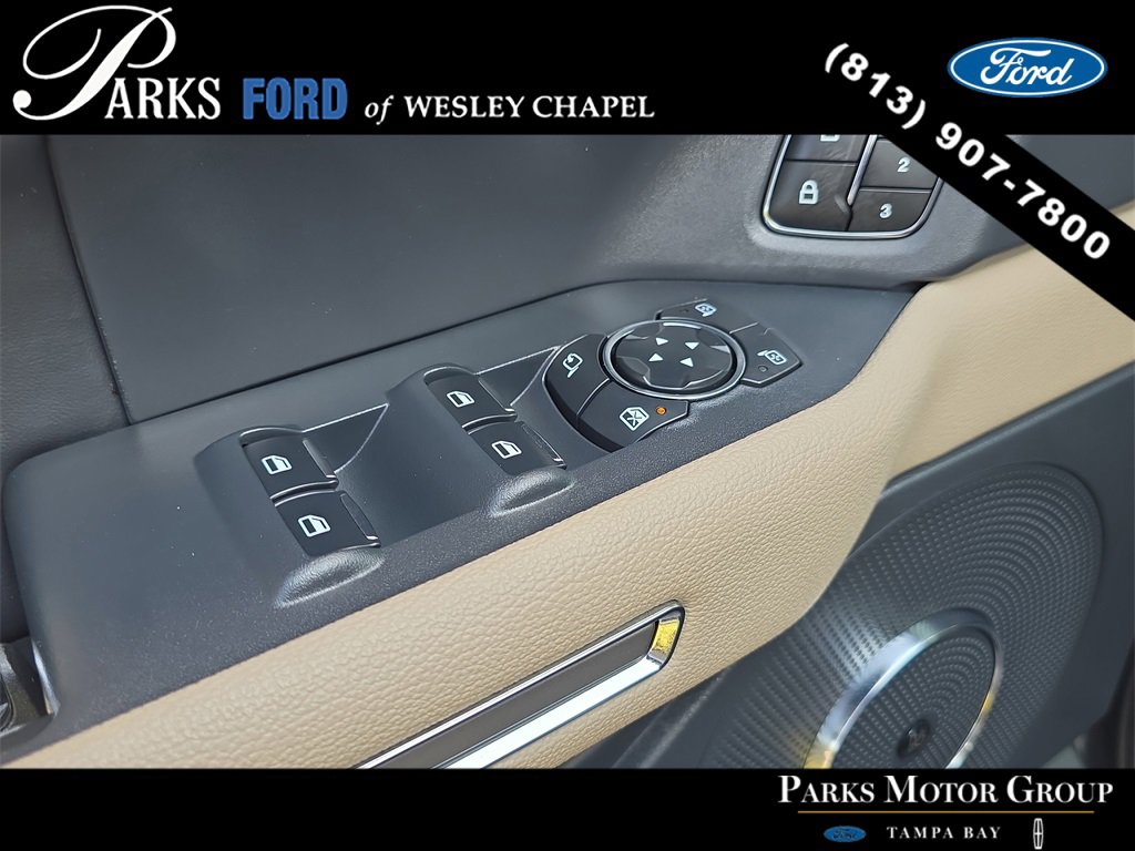 Certified 2023 Ford Expedition Limited image 19