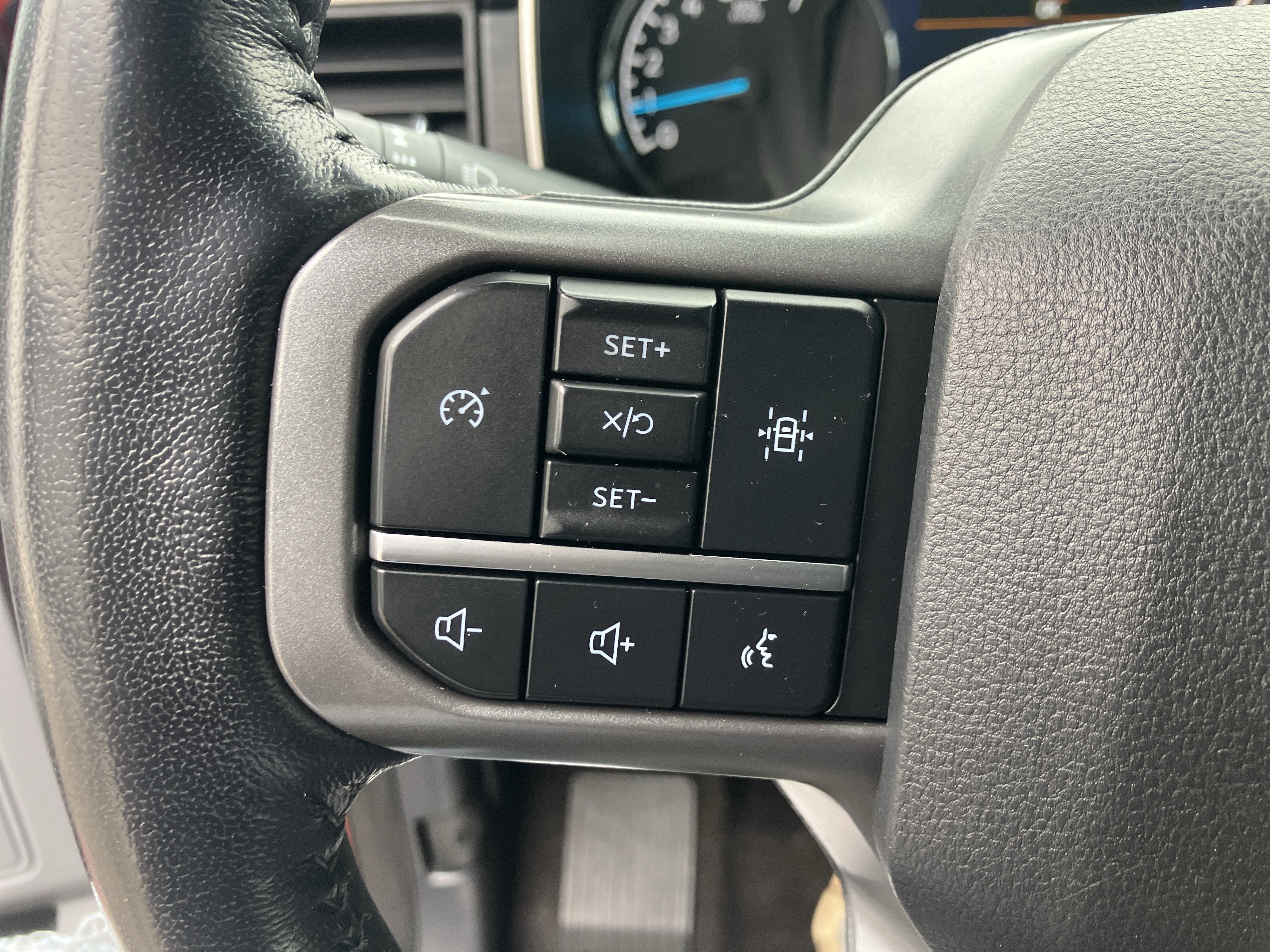 Certified 2021 Ford F150 XLT w/ Equipment Group 302A High AWD/4WD image 27
