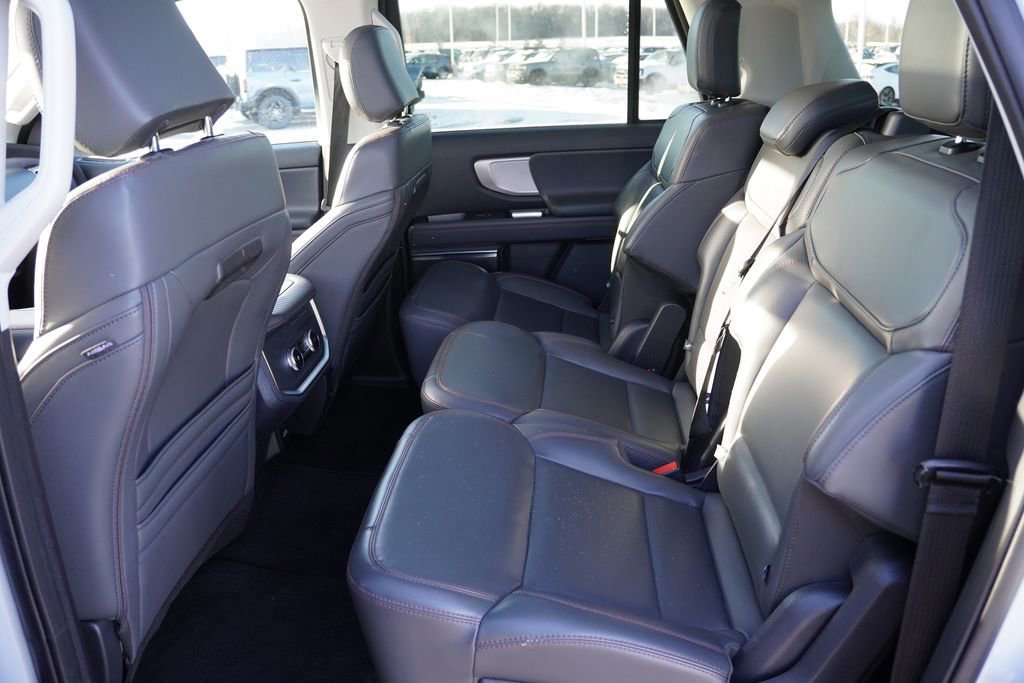 Certified 2025 Ford Expedition Max Active image 20