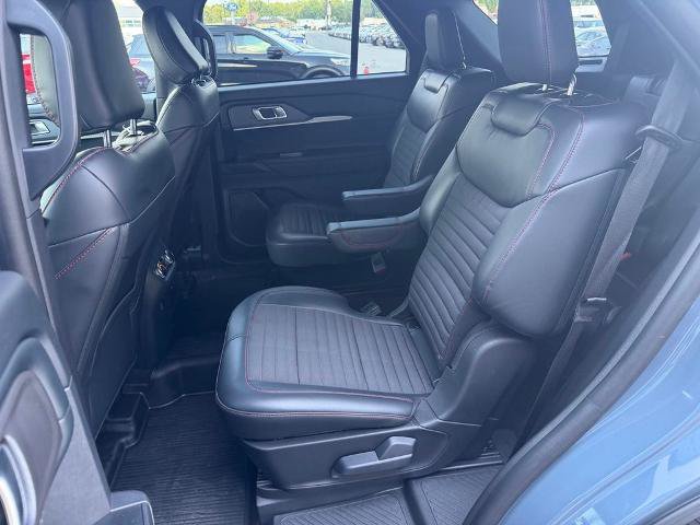Certified 2025 Ford Explorer ST-Line w/ Premium Package AWD/4WD image 13