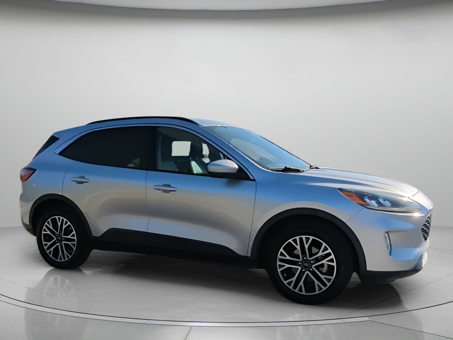 Certified 2020 Ford Escape SEL image 34