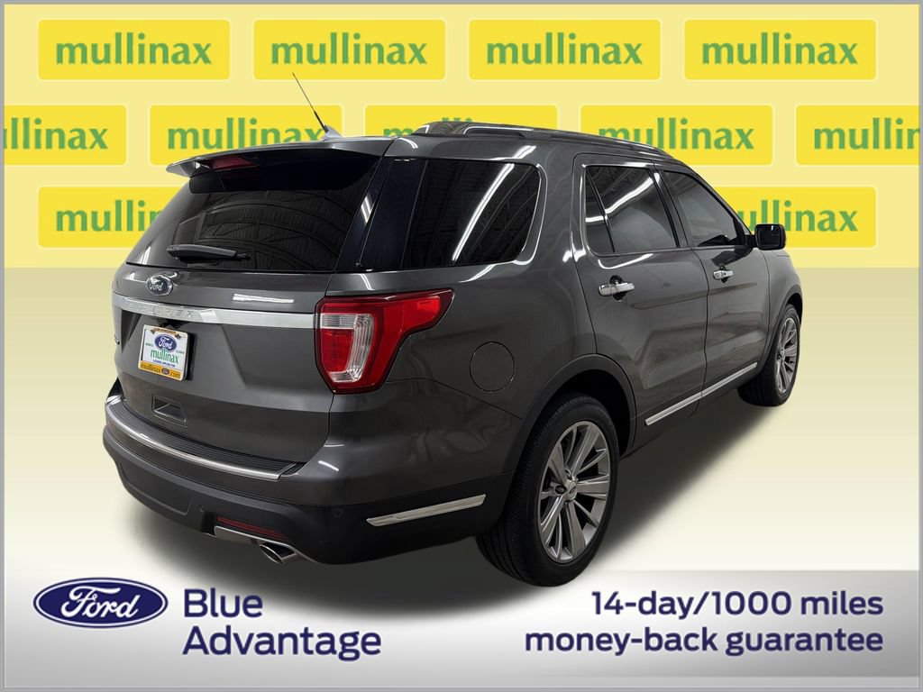 Certified 2018 Ford Explorer Limited FWD image 3