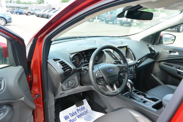 Certified 2019 Ford Escape Titanium AWD/4WD image 13