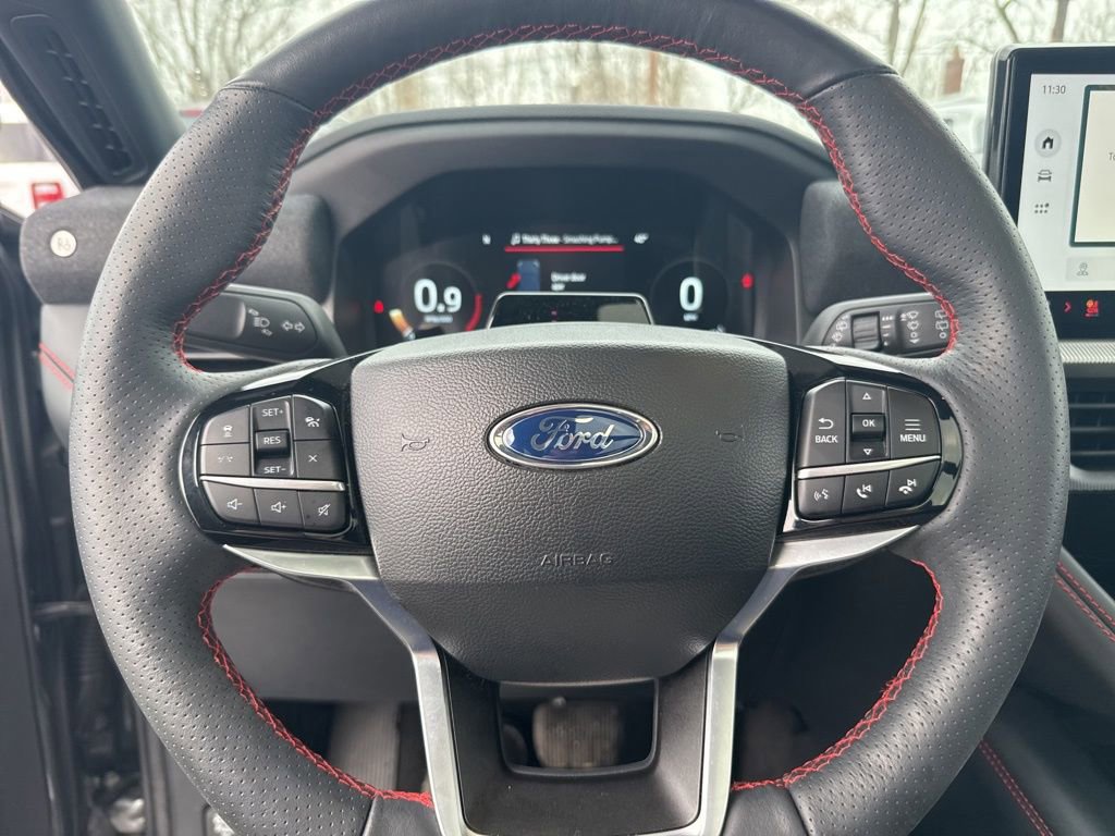 Certified 2025 Ford Explorer ST-Line image 21