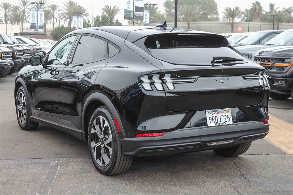 Certified 2024 Ford Mustang Mach-E Select image 7