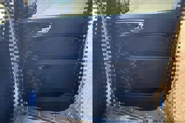 Certified 2024 Ford Edge SEL w/ Convenience Package image 24