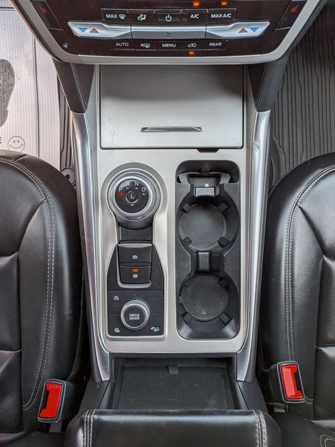 Certified 2023 Ford Explorer XLT w/ Equipment Group 202A AWD/4WD image 13