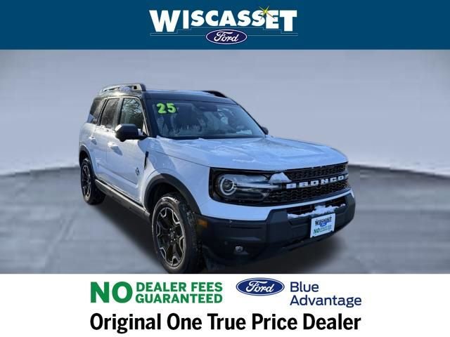 Certified 2025 Ford Bronco Sport Outer Banks w/ Outer Banks Tech Package+ AWD/4WD image 34