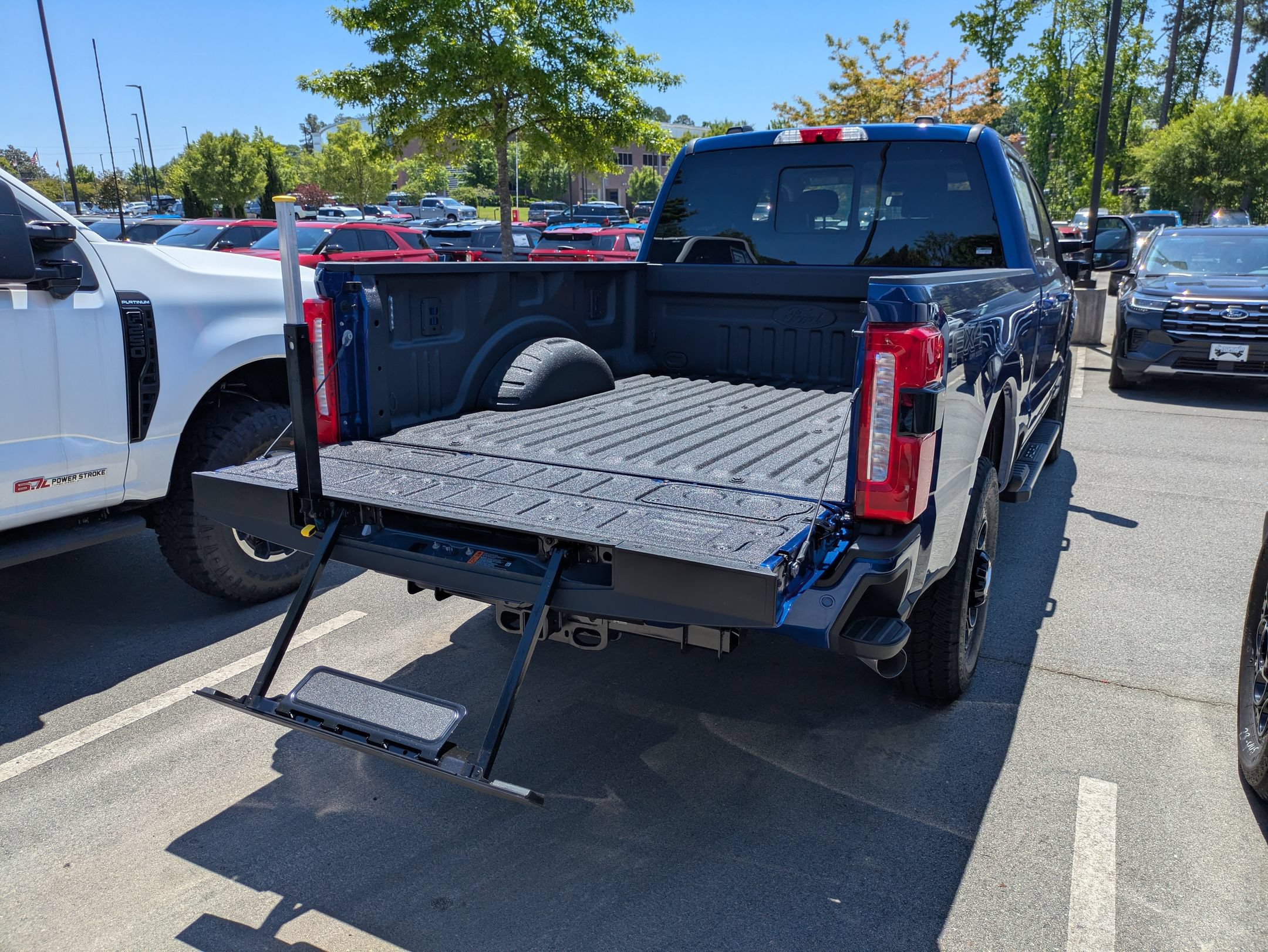 Certified 2026 Ford F250 XLT w/ XLT Premium Package AWD/4WD image 30