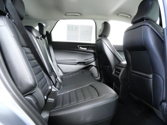 Certified 2024 Ford Edge SEL w/ Convenience Package AWD/4WD image 12