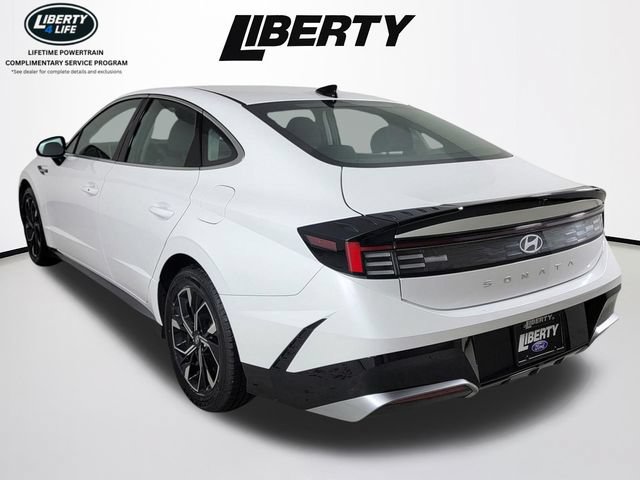 Used 2025 Hyundai Sonata SEL FWD image 5