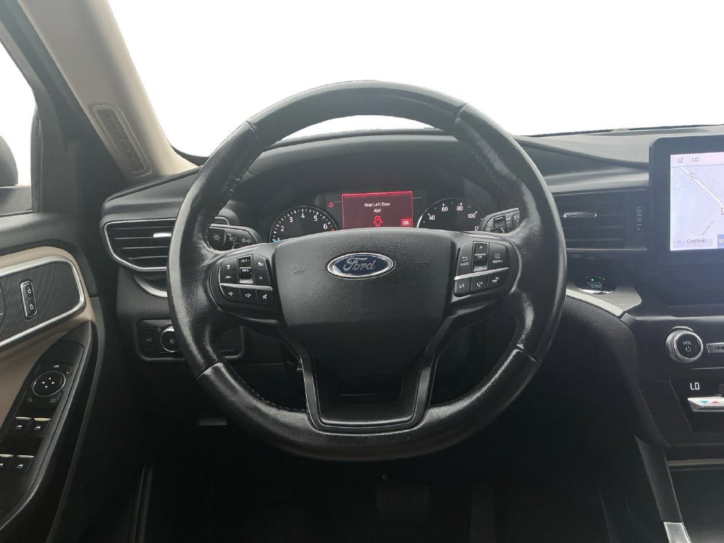 Certified 2020 Ford Explorer XLT w/ Equipment Group 202A RWD image 18