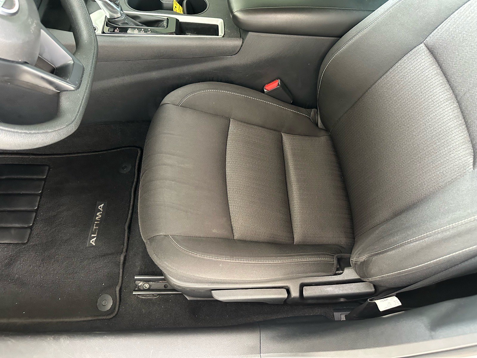 Used 2023 Nissan Altima 2.5 S FWD image 20