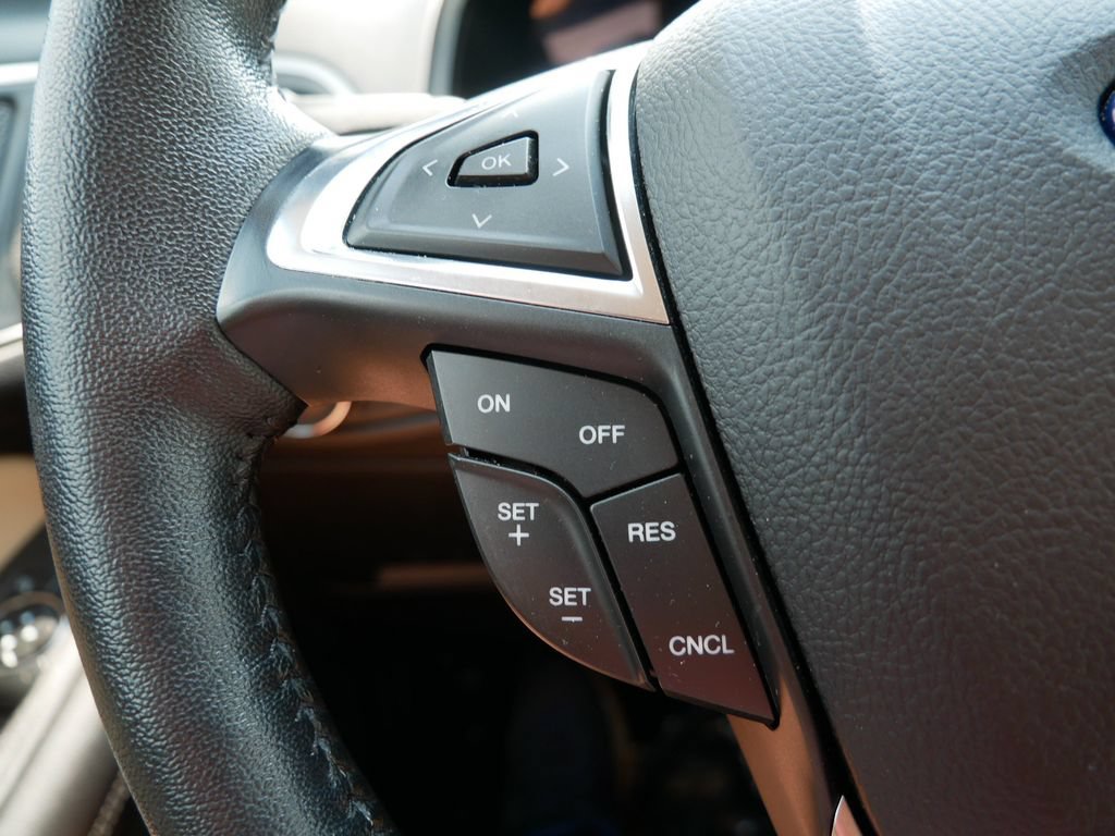 Certified 2022 Ford Edge SEL w/ Convenience Package AWD/4WD image 26