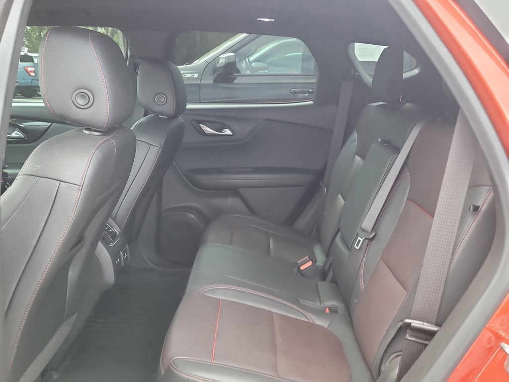 Used 2021 Chevrolet Blazer RS w/ Enhanced Convenience Package image 13