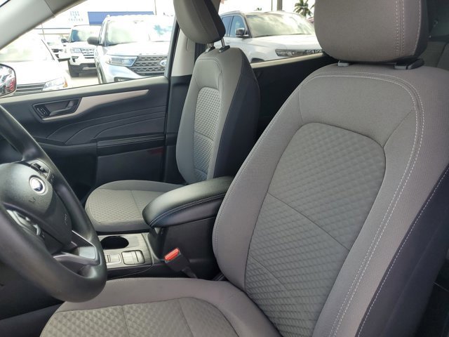 Certified 2022 Ford Escape SE image 22