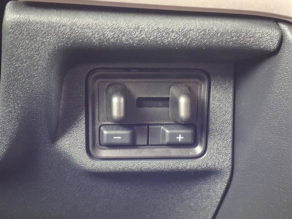 Certified 2025 Ford Expedition Max Active image 19