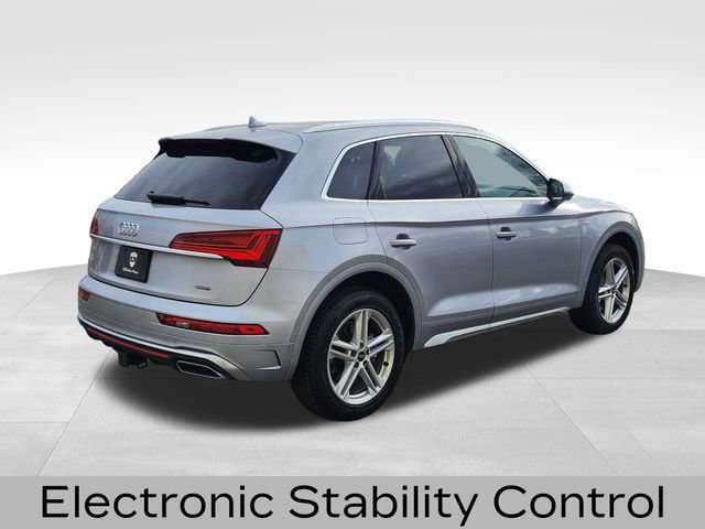 Used 2023 Audi Q5 e Premium Plus image 5
