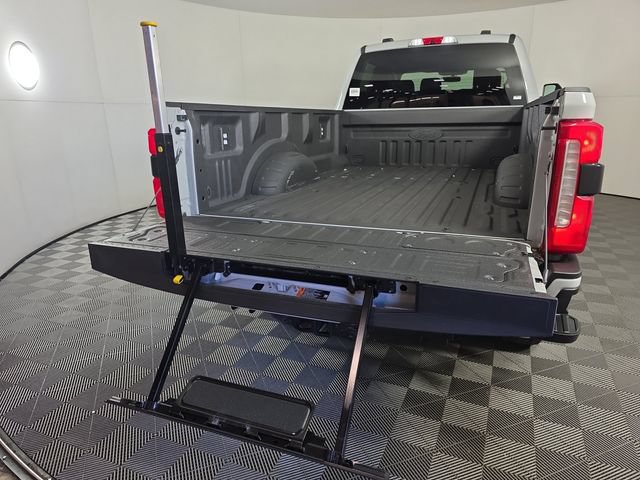 Certified 2025 Ford F350 Lariat w/ Black Appearance Package AWD/4WD image 11