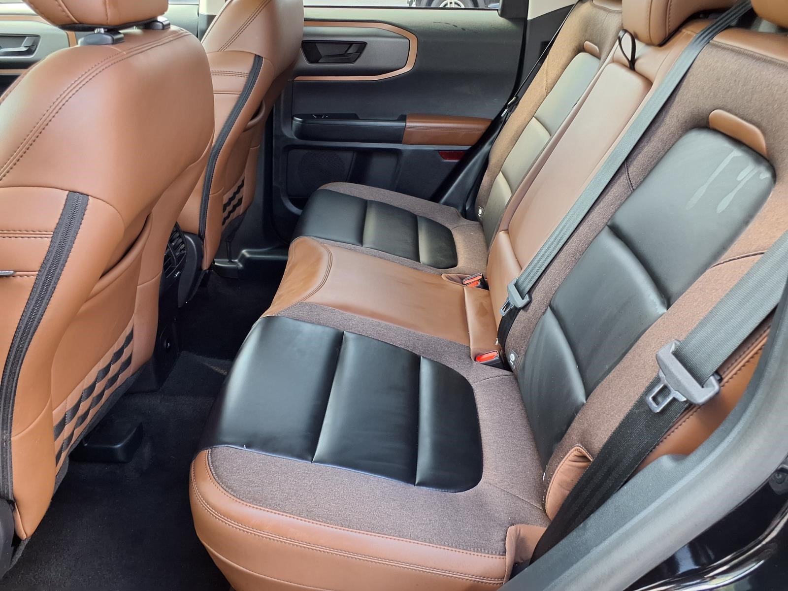 Certified 2025 Ford Bronco Sport Outer Banks w/ Outer Banks Tech Package+ AWD/4WD image 12